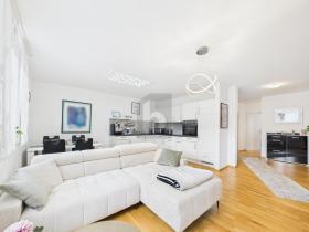 Etagenwohnung Zu verkaufen in Laufenburg, Schweiz