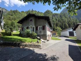 Feriehus Til salgs i Campo Blenio, Sveits