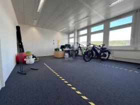 Espaço de escritório Para alugar em Dietikon-Basi, Suíça Espaço de escritório Para alugar em Dietikon-Basi, Suíça