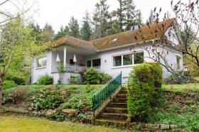 Detached house For Sale in Trier-Zewen, Germany