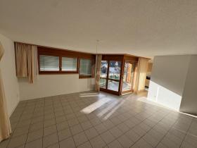 Lapos Kiadó a  oldalon. Wynigen, Svájc