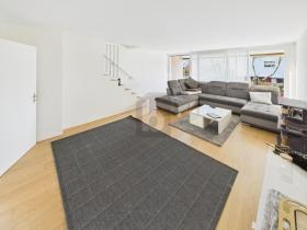 Doppelhaushälfte Zu verkaufen in Meikirch, Schweiz