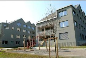 Квартира В аренду в Кнонау, Швейцария