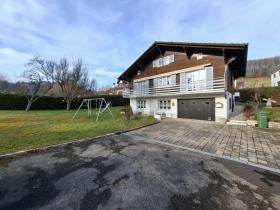 casa unifamiliare In vendita a Movelier, Svizzera