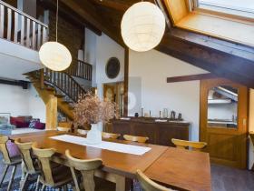 appartamento In vendita a Sostenere, Svizzera