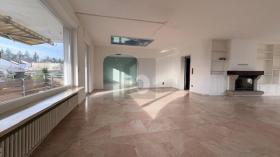 フラット 賃貸 で プフォルツハイム, ドイツ