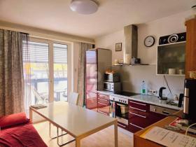 Квартира на первом этаже Продаётся в Грац-Одалживать, Австрия Квартира на первом этаже Продаётся в Грац-Одалживать, Австрия