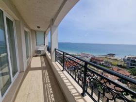 Leilighet Til salgs i Pomoriya-Burgas, Bulgaria