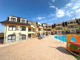 露台公寓 出售 于 科齐奇诺-Burgas, 保加利亚 露台公寓 出售 于 科齐奇诺-Burgas, 保加利亚