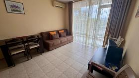 フラット 販売中 で 晴れた海辺-Burgas, ブルガリア フラット 販売中 で 晴れた海辺-Burgas, ブルガリア