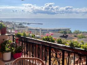 شقة فندقية صغيرة للبيع في Святой Влас-Burgas, بلغاريا