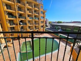 Appartement À vendre à Plage ensoleillée-Carré, Bulgarie Appartement À vendre à Plage ensoleillée-Carré, Bulgarie