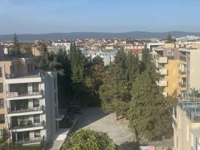 1階フラット 販売中 で 時々-Burgas, ブルガリア