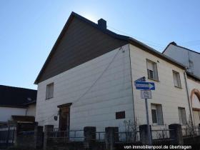 Odvojena kuća Ovršna dražba u Saarbrücken, Njemačka Odvojena kuća Ovršna dražba u Saarbrücken, Njemačka