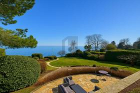 Odvojena kuća Na prodaju u Buchillon, Švicarska Odvojena kuća Na prodaju u Buchillon, Švicarska