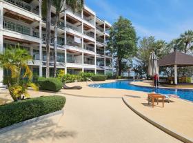 Apartment For Sale in Phuket, Thailand