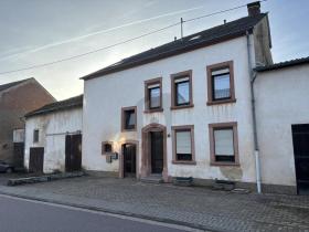 Vrijstaand huis te koop in Mettlach-Merzig-Wadern, Germany