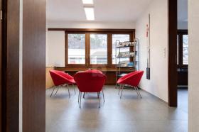 Espaço de escritório Para alugar em Sierre, Suíça