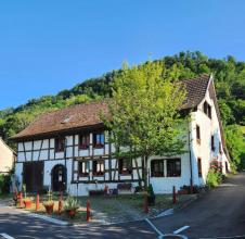 Bauernhaus Zu verkaufen in Rekingen AG, Schweiz Bauernhaus Zu verkaufen in Rekingen AG, Schweiz