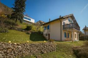 Vivienda unifamiliar En venta en Münster-Aux Arsattes, Suiza Vivienda unifamiliar En venta en Münster-Aux Arsattes, Suiza