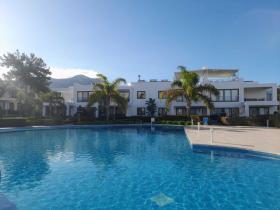 Mieszkanie z tarasem Na sprzedaż w Dzielnica Girne (Kyrenia)-Kyrenia, Cypr