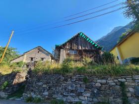 Enebolig Til salgs i Aquila, Sveits Enebolig Til salgs i Aquila, Sveits