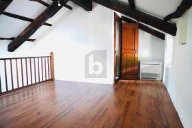 şehir evi Satılık 'de Grancia, İsviçre