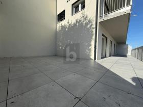 フラット 販売中 で ル・サンティエ, スイス