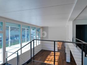 Espaço de escritório Para alugar em Schindellegi, Suíça