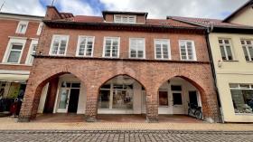 Blok mieszkalny Na sprzedaż w Parchim-Slate, Niemcy Blok mieszkalny Na sprzedaż w Parchim-Slate, Niemcy