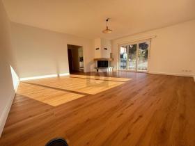 apartamento andar Para alugar em Claro, Suíça apartamento andar Para alugar em Claro, Suíça