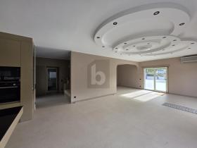 Vila Za najam u Capolago, Švicarska