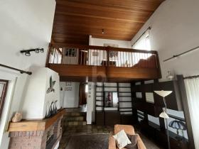 Maisonette lakás Eladó a oldalon. Bischweier-Rastatt, Németország Maisonette lakás Eladó a oldalon. Bischweier-Rastatt, Németország