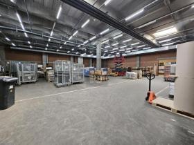 Oppbevar Til leie i Otelfingen, Sveits