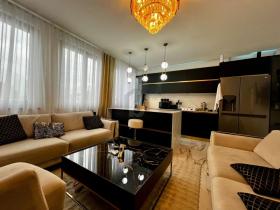 apartamento andar À venda em Saalfelden am Steinernen Meer, Áustria