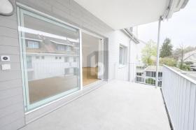 Plat te huur in Reinach, Zwitserland