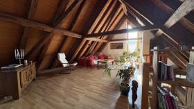 双层公寓 出售 于 苏伊耶尔, 瑞士