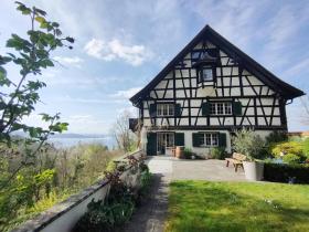 yarı müstakil ev Kiralık 'de Salenstein, İsviçre