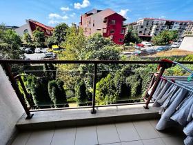 Apartment For Sale in Sveti Vlas-Sq., Bulgaria