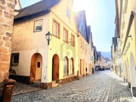 Многоквартирный дом Продаётся в Кульмбах-Петцмансберг, Германия