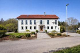 Πολυκατοικία Προς πώληση στο Wüstenrot-Heilbronn, Γερμανία