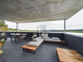Penthouse Za najam u Frauenkappelen, Švicarska