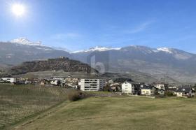 Gulv Leilighet  Til salgs i Sierre, Sveits