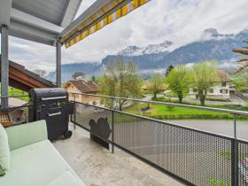 Top floor apartment  For Rent in Stocken-Höfen, Switzerland