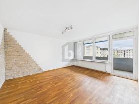 Etagenwohnung Zu verkaufen in Ems, Schweiz