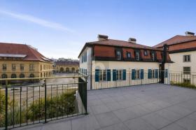 apartamento andar Para alugar em La Chaux-de-Fonds, Suíça apartamento andar Para alugar em La Chaux-de-Fonds, Suíça