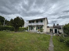 casa isolada Para alugar em Reinach, Suíça