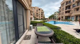 Apartment Zu verkaufen in Sonniger Strand-Burgas, Bulgarien Apartment Zu verkaufen in Sonniger Strand-Burgas, Bulgarien