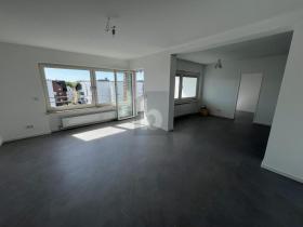 Apartamento sótão À venda em Lollar-Gießen, Alemanha Apartamento sótão À venda em Lollar-Gießen, Alemanha