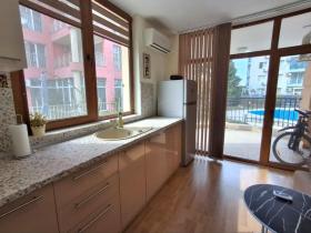 Apartamento À venda em Слънчев бряг-кв. Камелия, Bulgária Apartamento À venda em Слънчев бряг-кв. Камелия, Bulgária